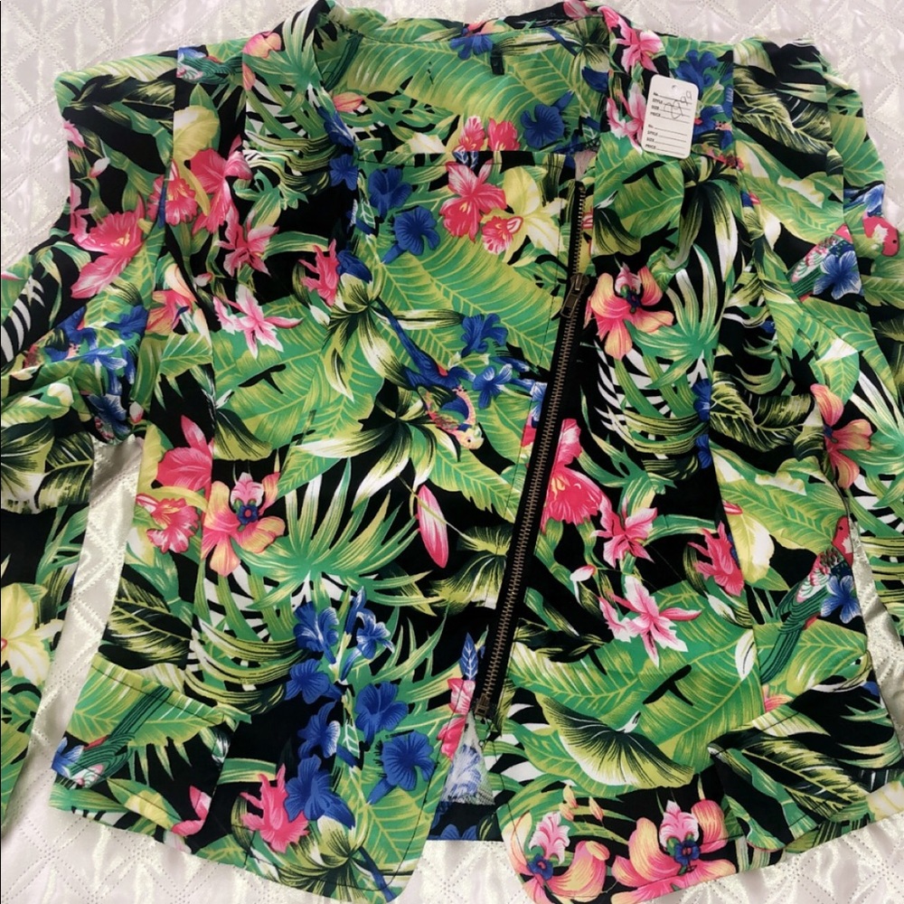 Floral Blazer .